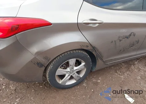 2013 Hyundai Elantra Gls from USA, damaged, VIN 5NPDH4AE9DH314900